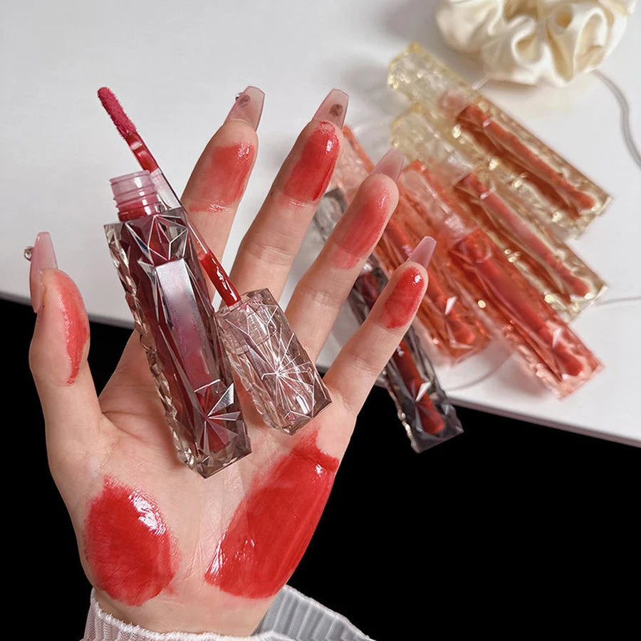 Long-Lasting Waterproof Lip Gloss – Moisturizing Mirror Shine, Transparent Finish