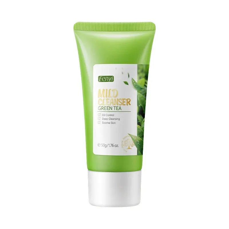 Vitamin C Facial Cleanser – Deep Clean, Moisturizing & Blackhead Care